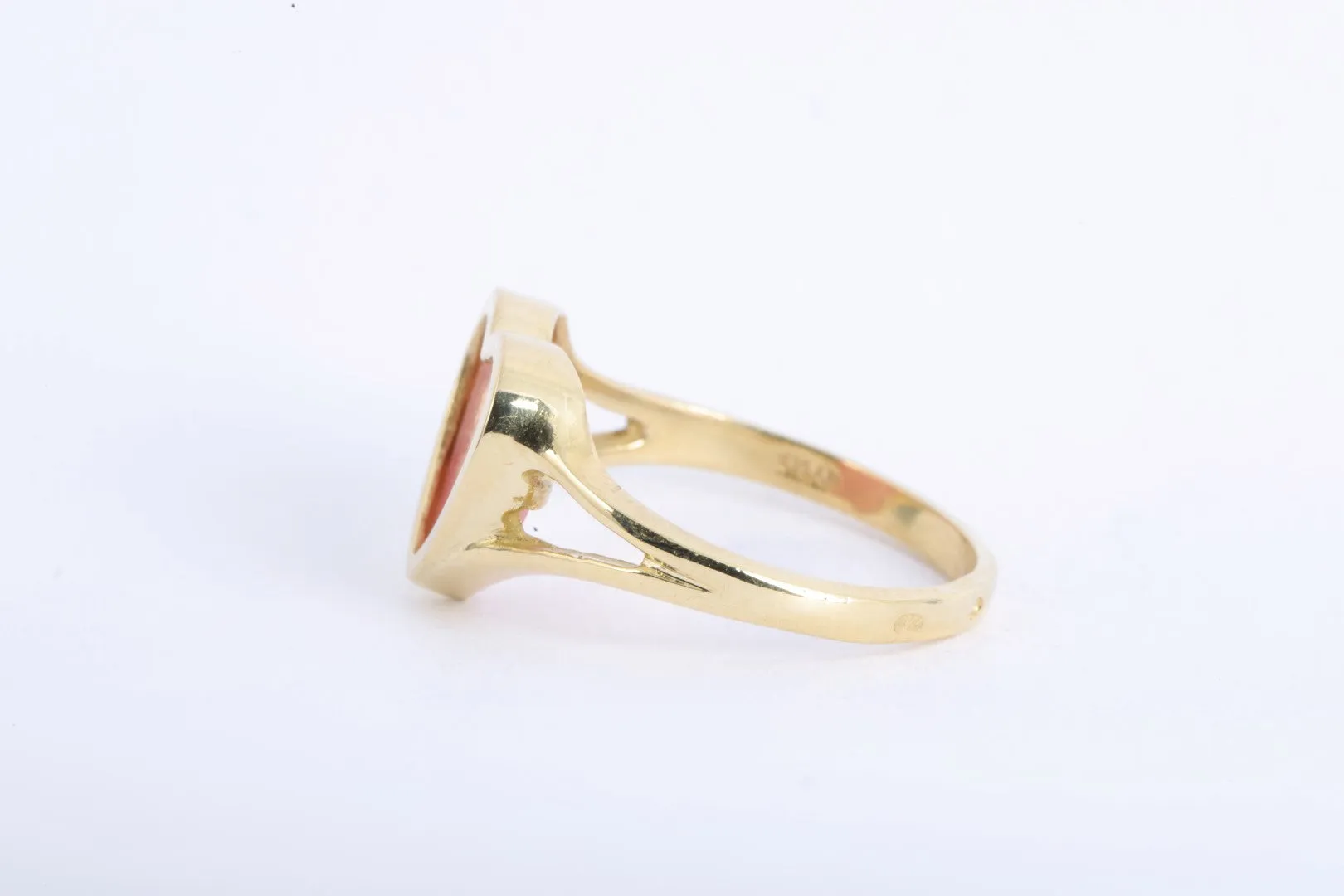 18k Yellow Gold Rhodochrosite Inlay Heart Ring Size 6.5 (3.34g.)