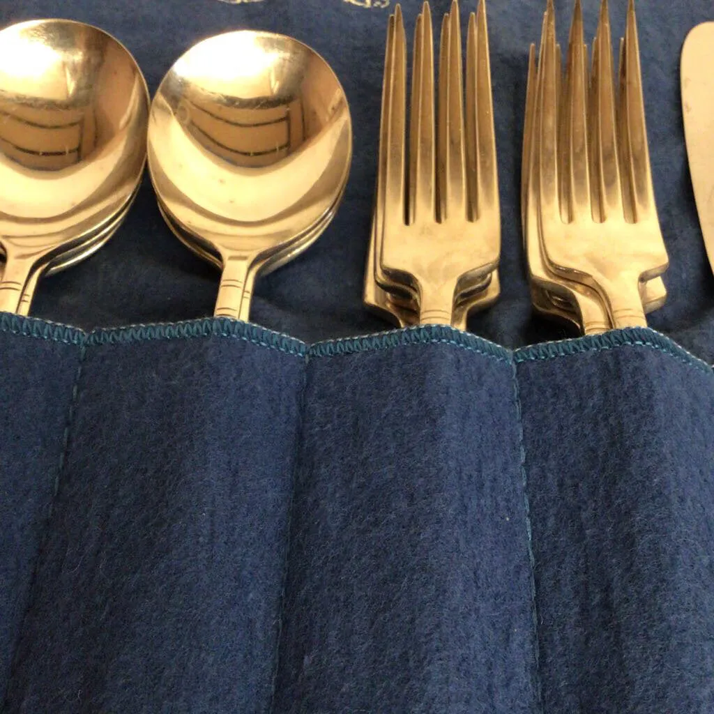 29pc. Community Lady Hamilton Flatware, Silverplate