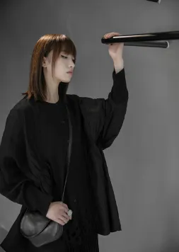 Asami Loose Long Sleeve Irregular Shirt