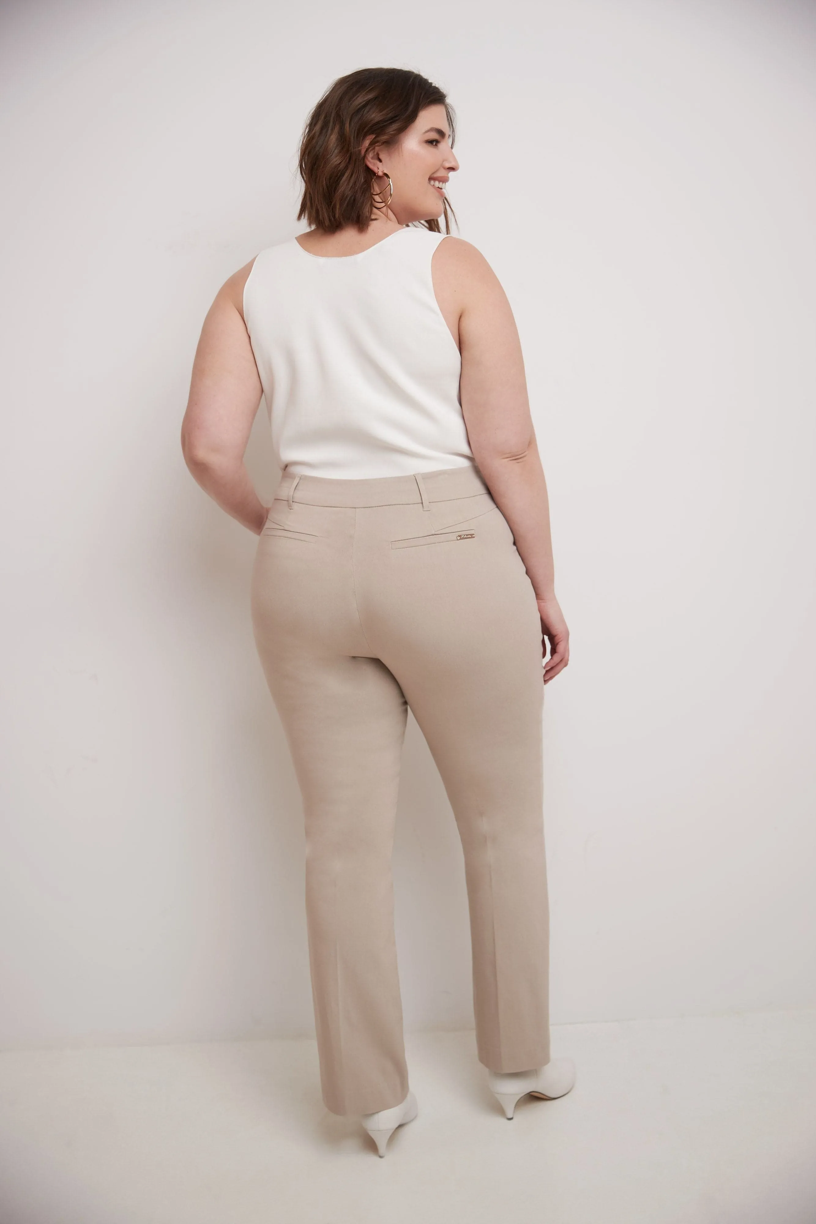 Curvy Pull-on Barely Bootcut Classic Pants