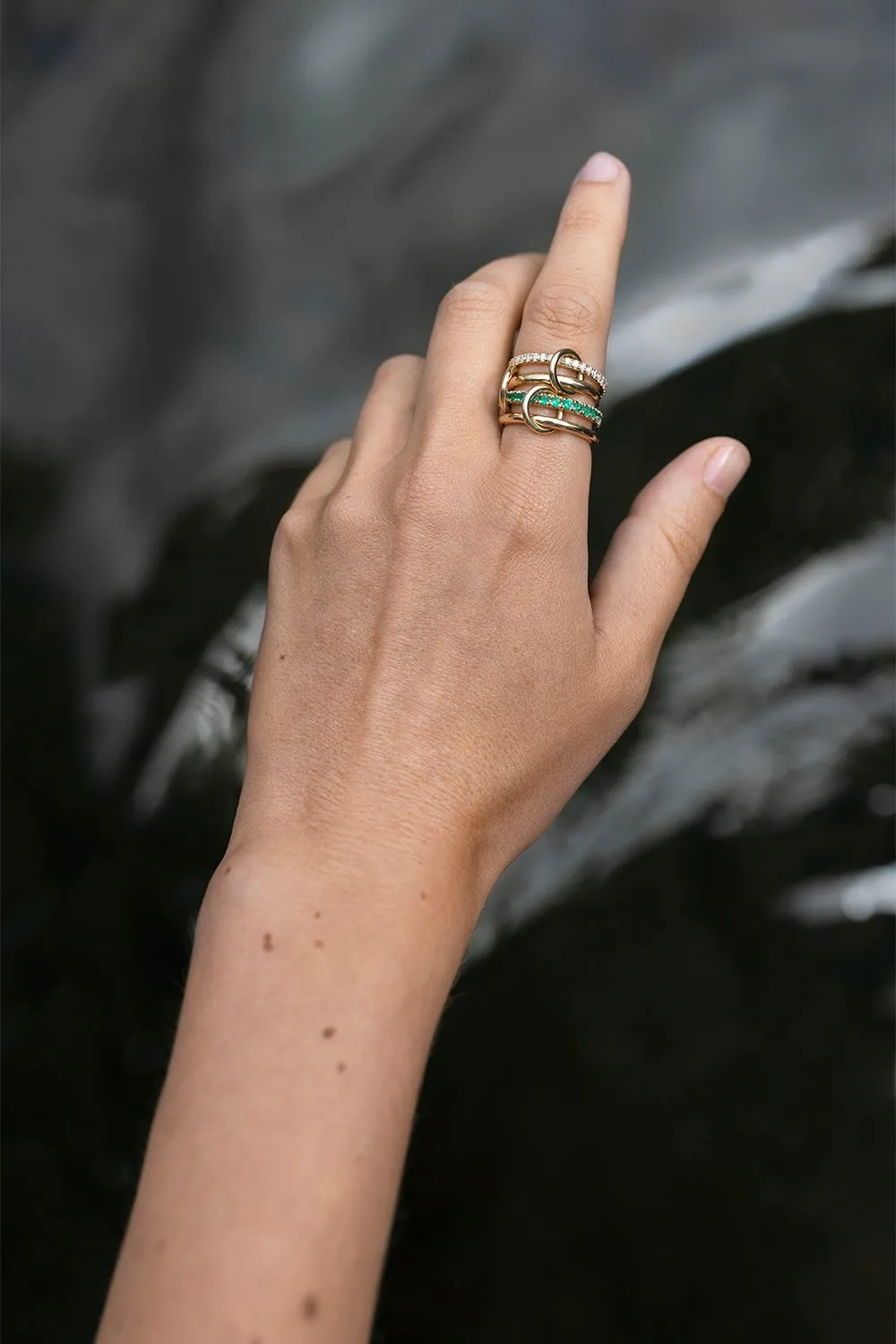 Halley Emerald Four Link Ring