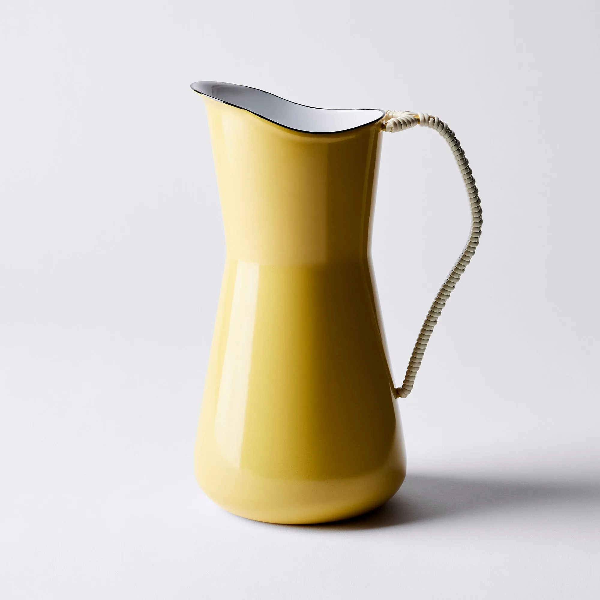 Kbenstyle Wrapped Handle Water Pitcher, Yellow