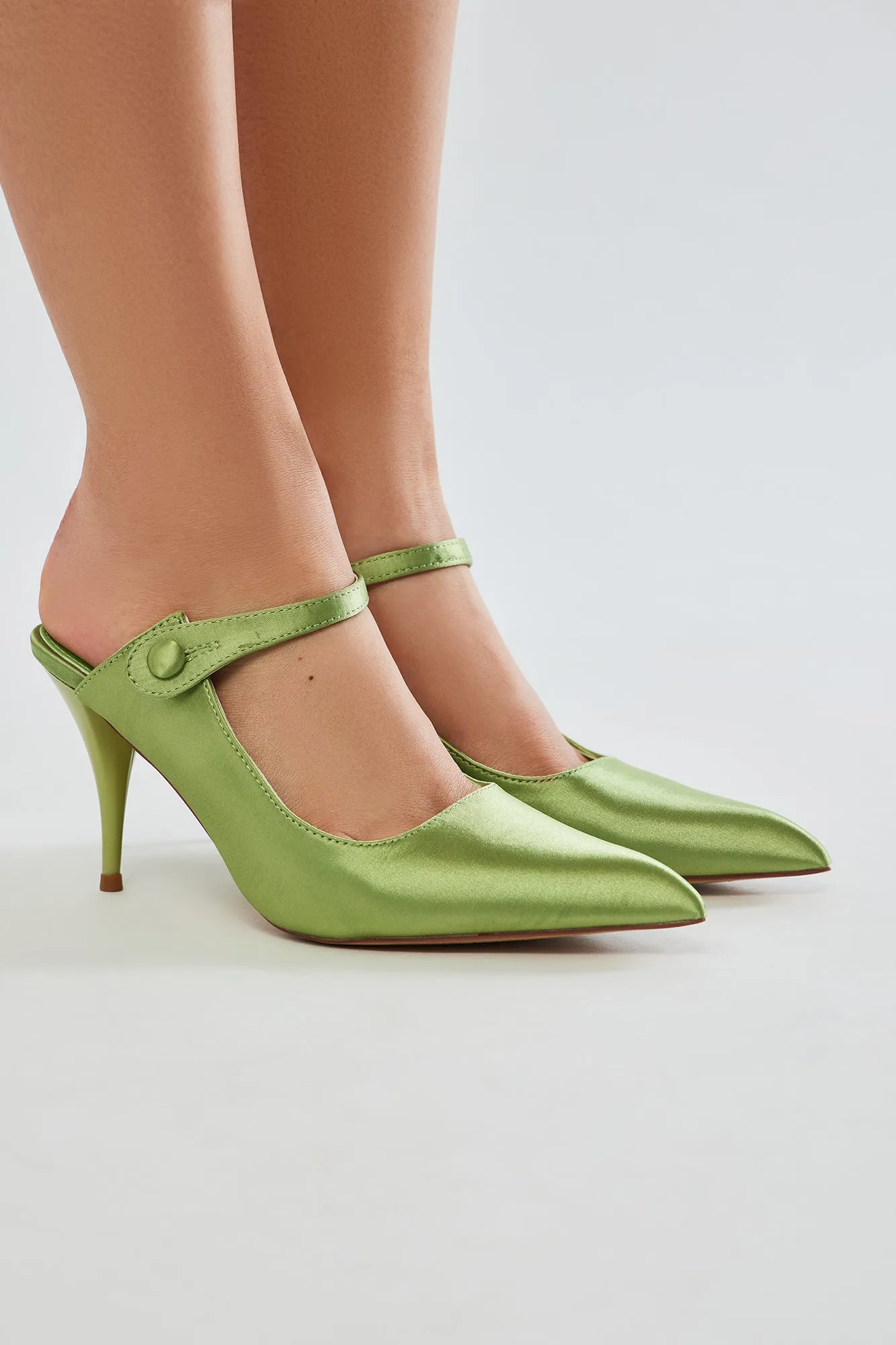 Lucky Day Satin Pumps - Green