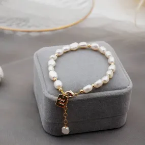 LUCKY Engraved Pearls Bracelet