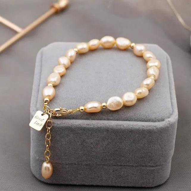 LUCKY Engraved Pearls Bracelet