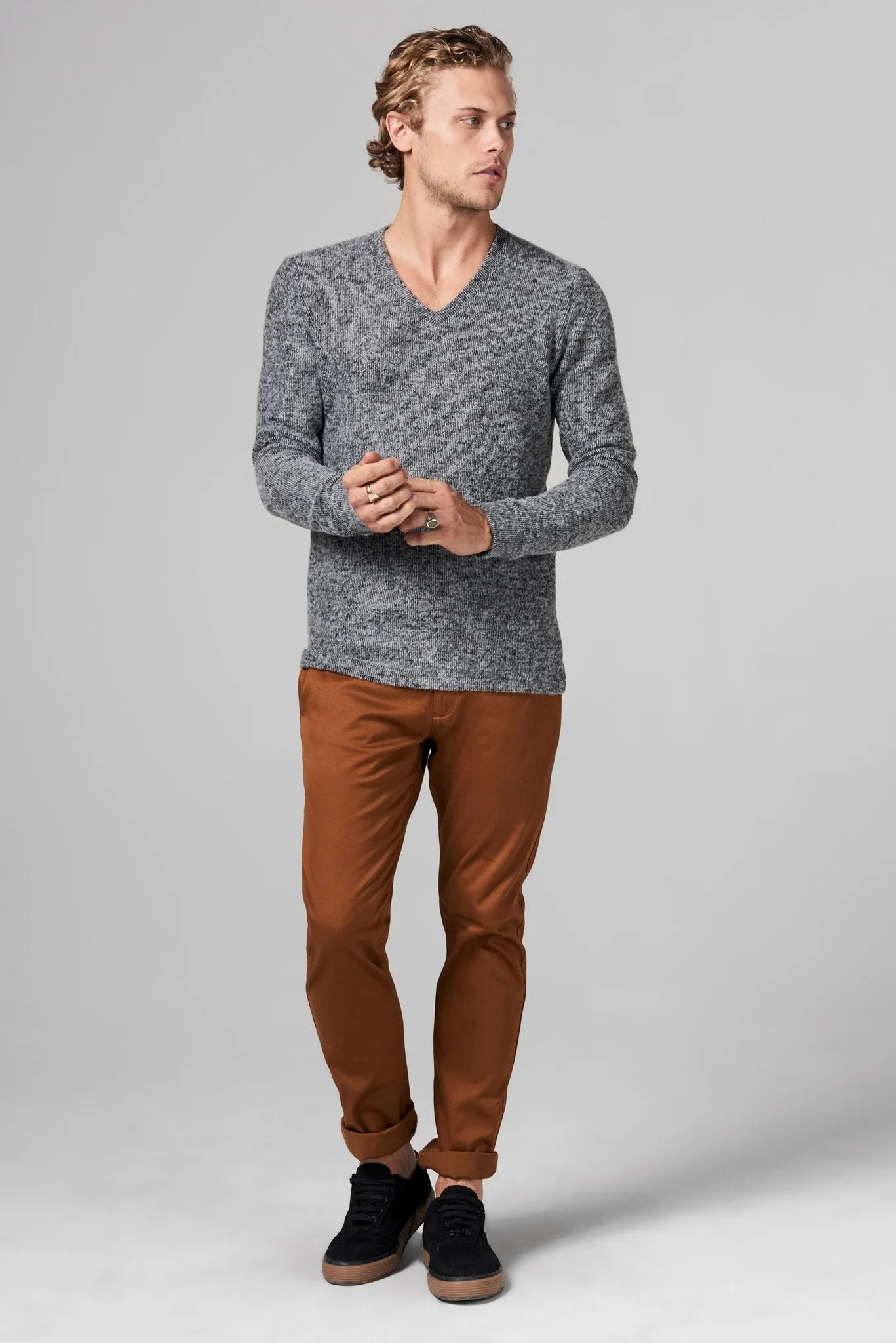 Men's Soft Knit Melange V-Neck Sweater