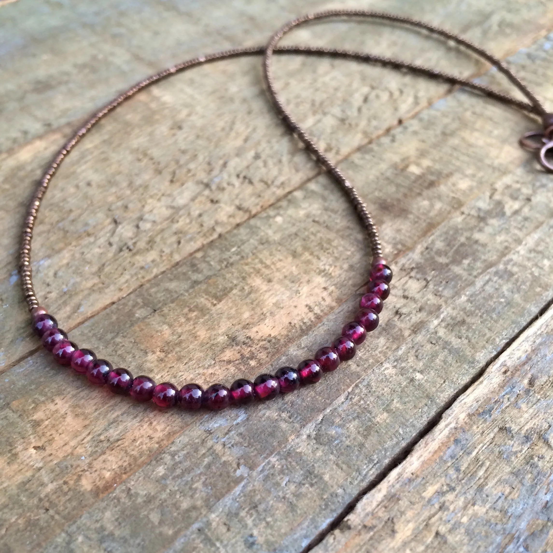 Minimalist Garnet Necklace, Layering Necklace, Holiday Gift for Her, Garnet Choker Necklace, January Birthstone Jewelry, Beaded Necklace