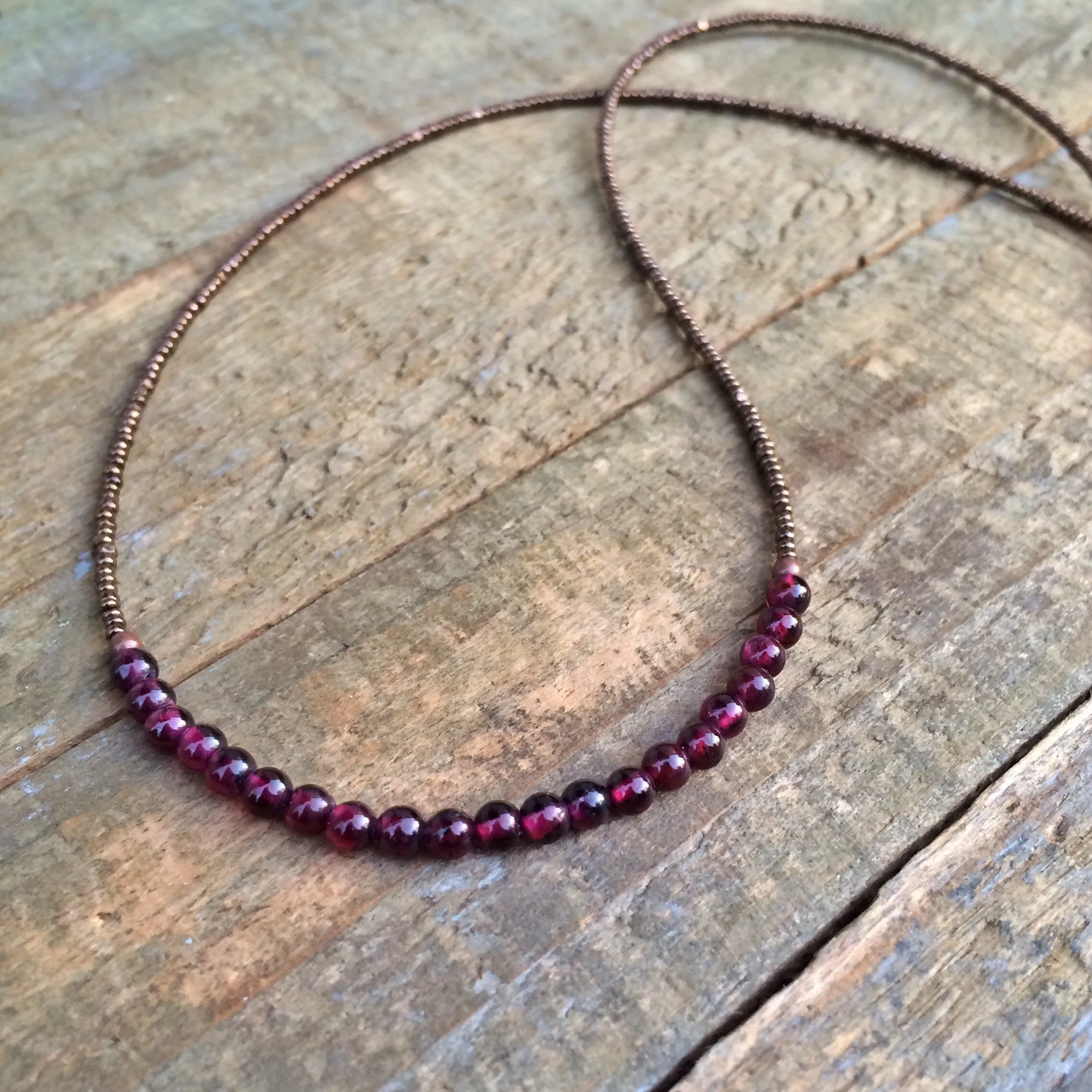 Minimalist Garnet Necklace, Layering Necklace, Holiday Gift for Her, Garnet Choker Necklace, January Birthstone Jewelry, Beaded Necklace